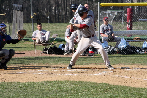 Mustangs Top Phantoms 8-4