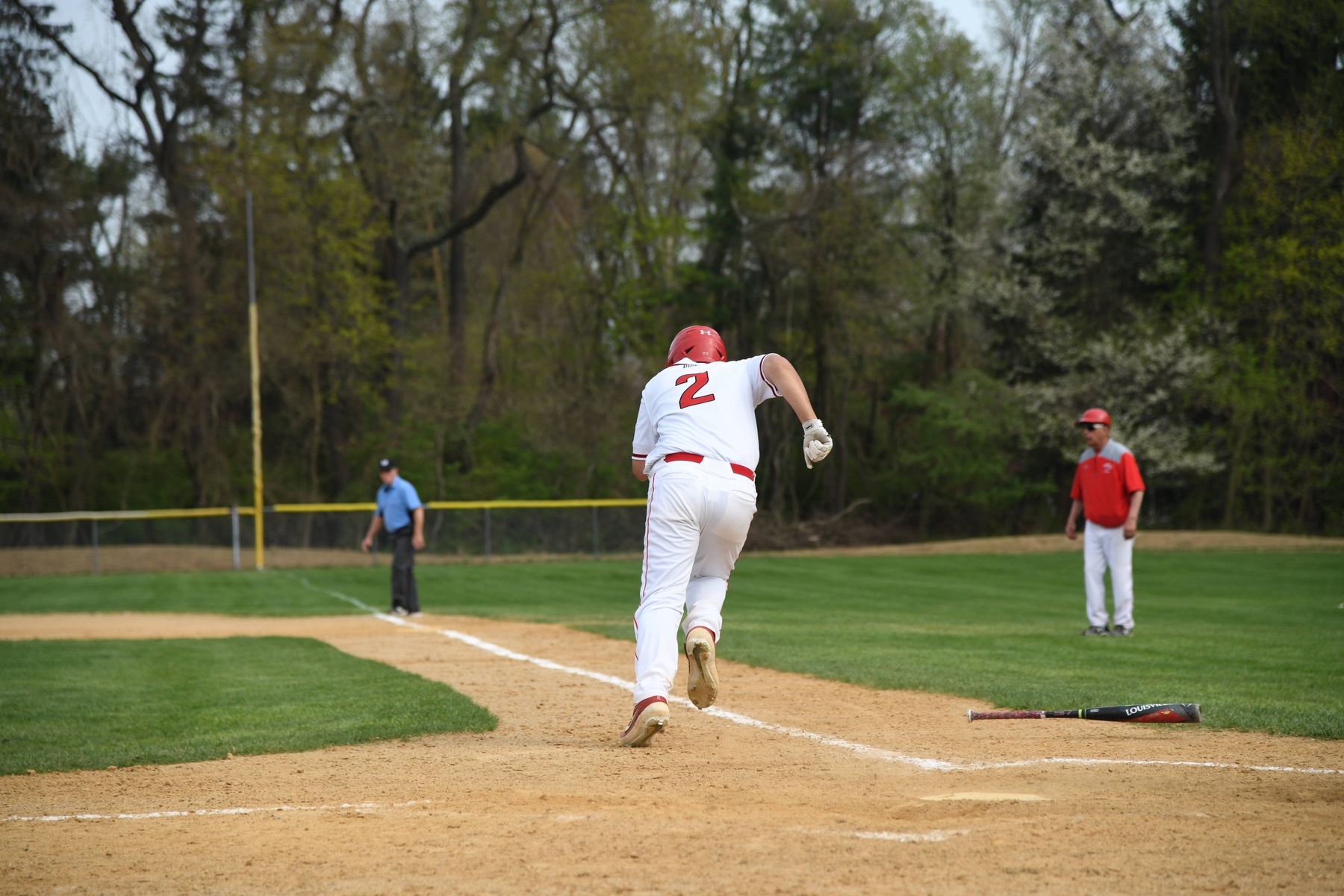 Bucks Sweeps Baseball in Doubleheader