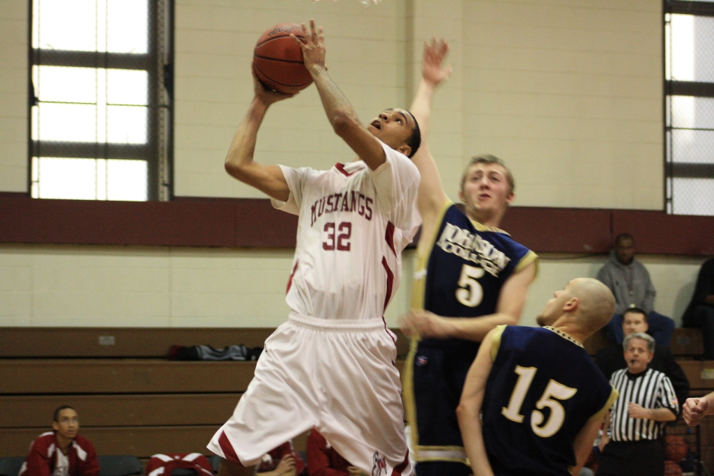 Mustangs Cruise Past Jaguars 92-55