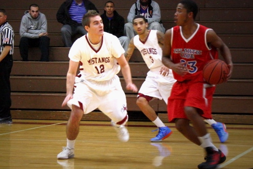 Mustangs Defeat Vikings 79-72