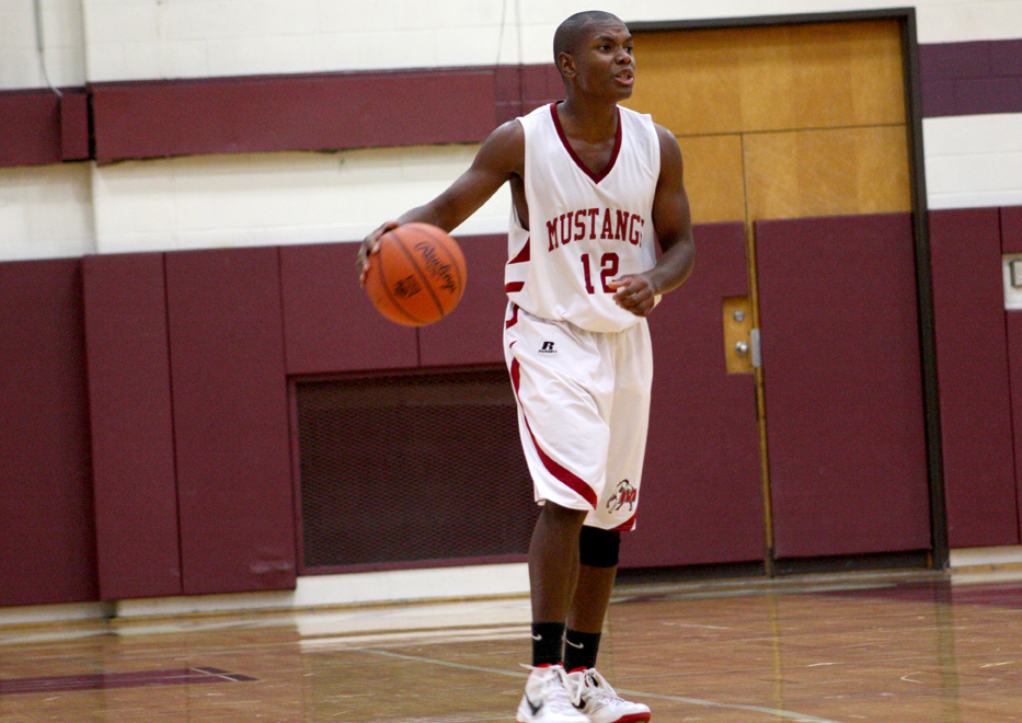 Game Recap: Mustangs Defeat Dukes