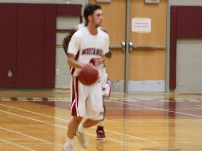 Men's Basketball: Phantoms take the Win