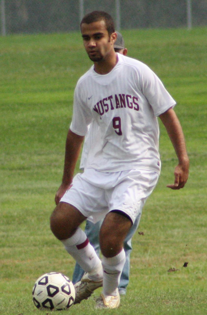 Ravens Slide Past Mustangs