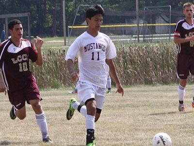 Game Recap: Perez Delivers Winner In Hard-Fought 2-1 Win Over LCCC