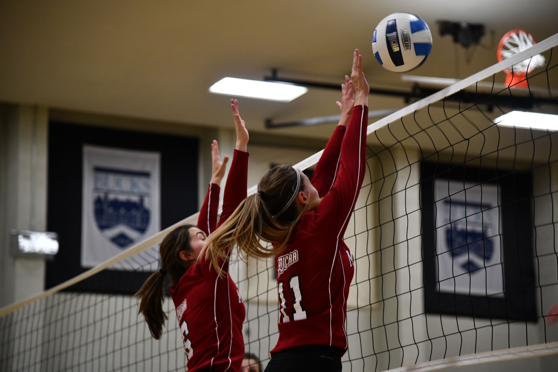 Mustangs Split Tri-Match