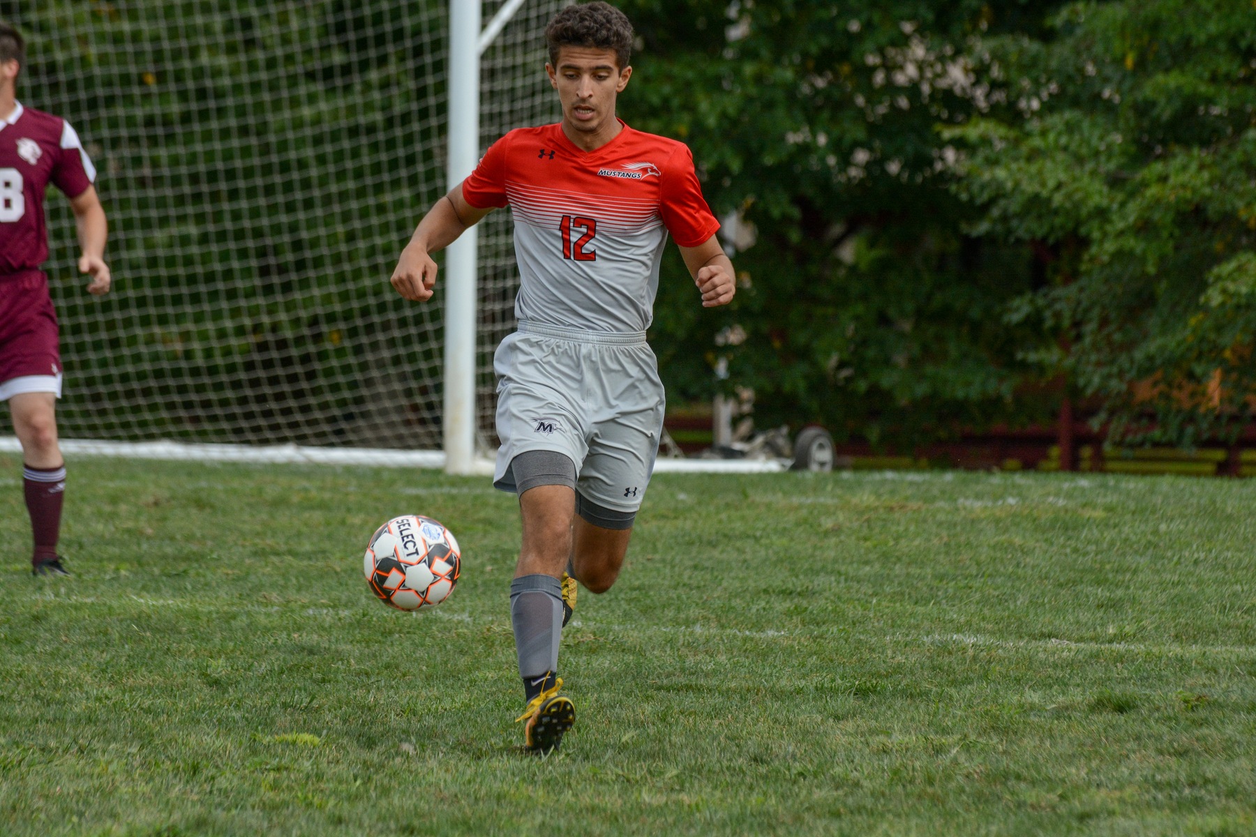 Mustangs Lose After Slow Second Half