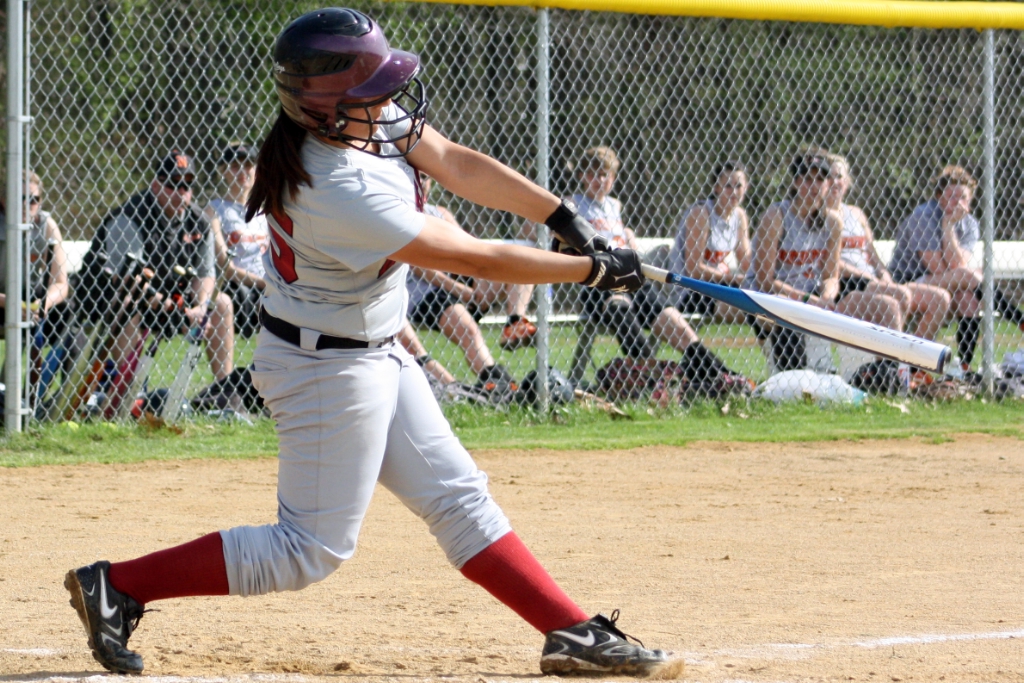 Mustangs Drop One to Barons