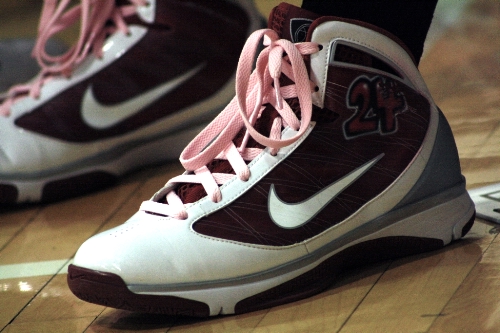THINK PINK Night a Success for the Mustangs