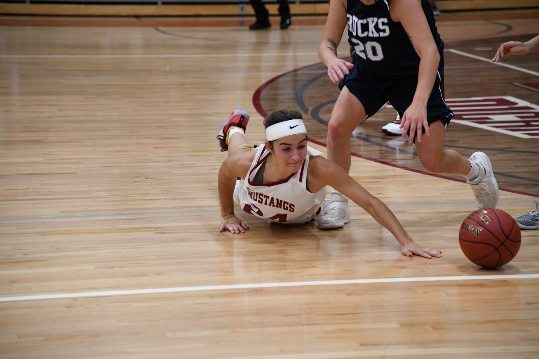 Women's Basketball Clinches Regional Tournament Berth!