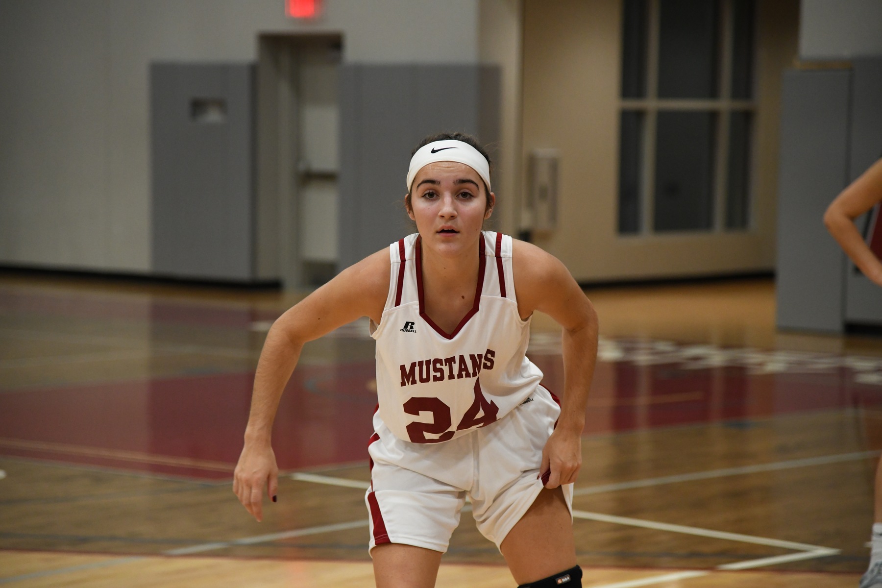 Women's Basketball Splits Season Series With Luzerne
