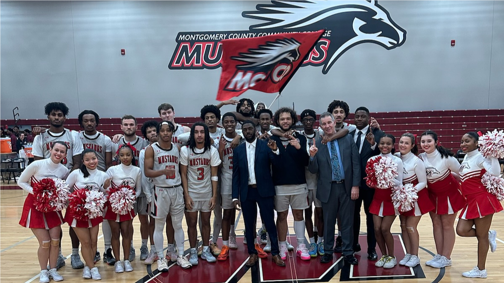 Men's Basketball Crowned EPAC Regular Season Champions