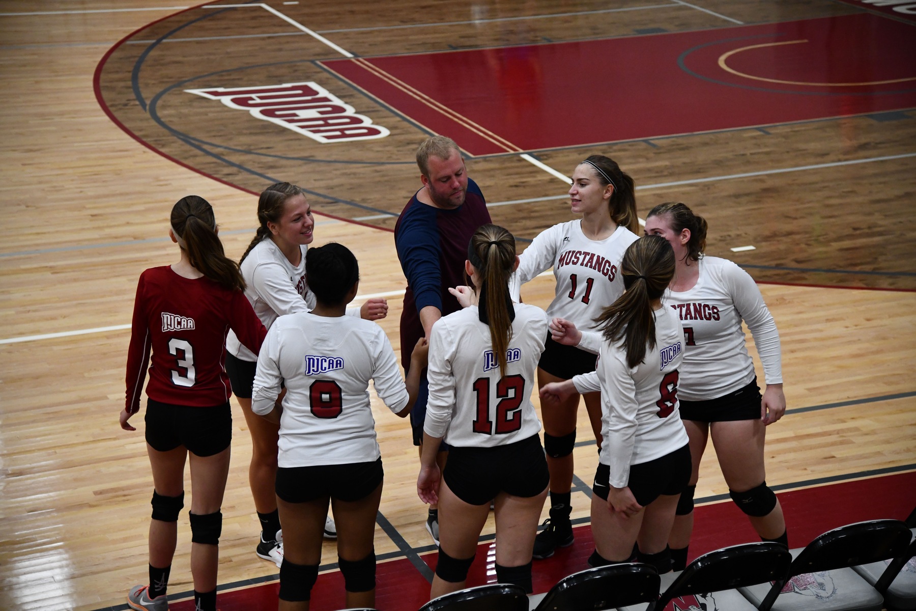 Saturday's Volleyball Match Ends in a Victory for the Mustangs