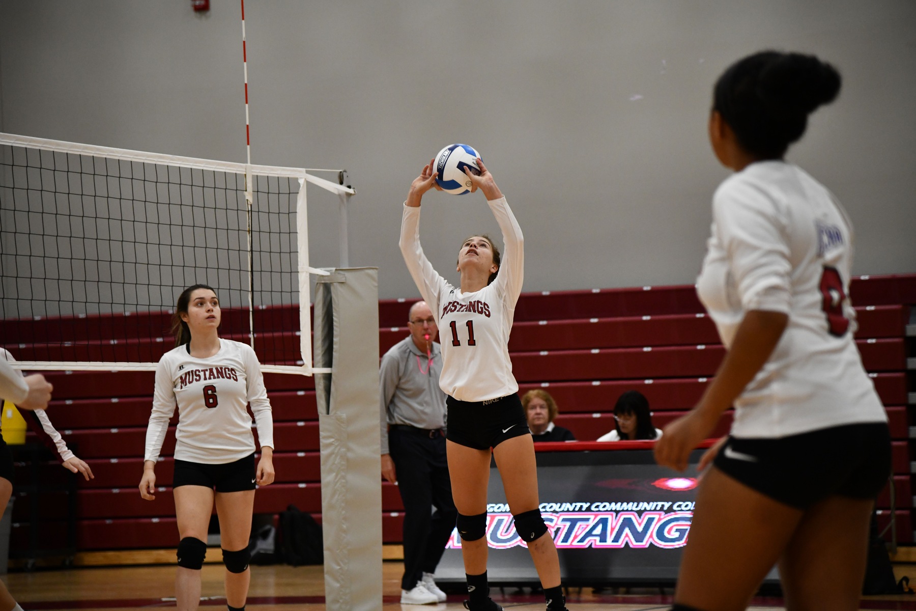 Volleyball Falls To Two Tough Foes At Tri-Match